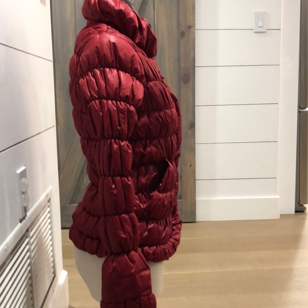 Beautiful Red Zip Button Mini Puffer Jacket - image 5